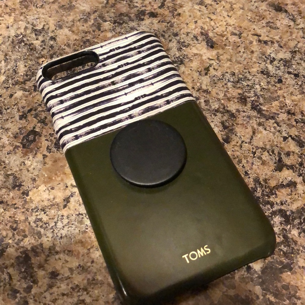 Toms Phone Case with Pop Socket
